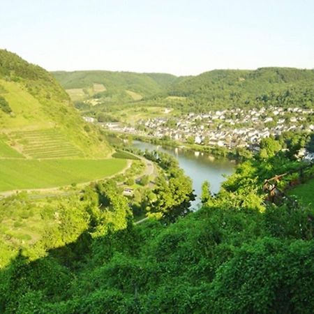 Romantic Holiday Apartment In The Heart Of Cochem Exterior photo