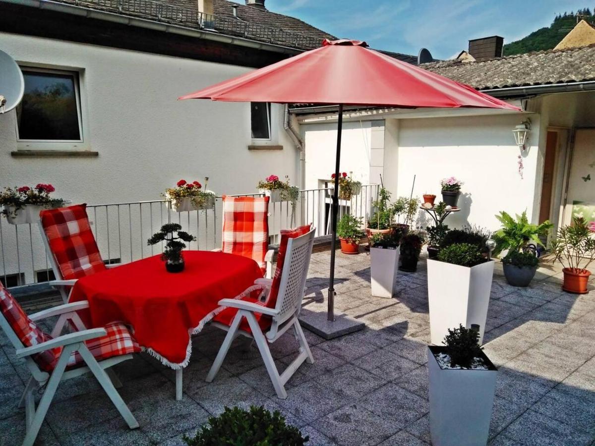 Romantic Holiday Apartment In The Heart Of Cochem Exterior photo
