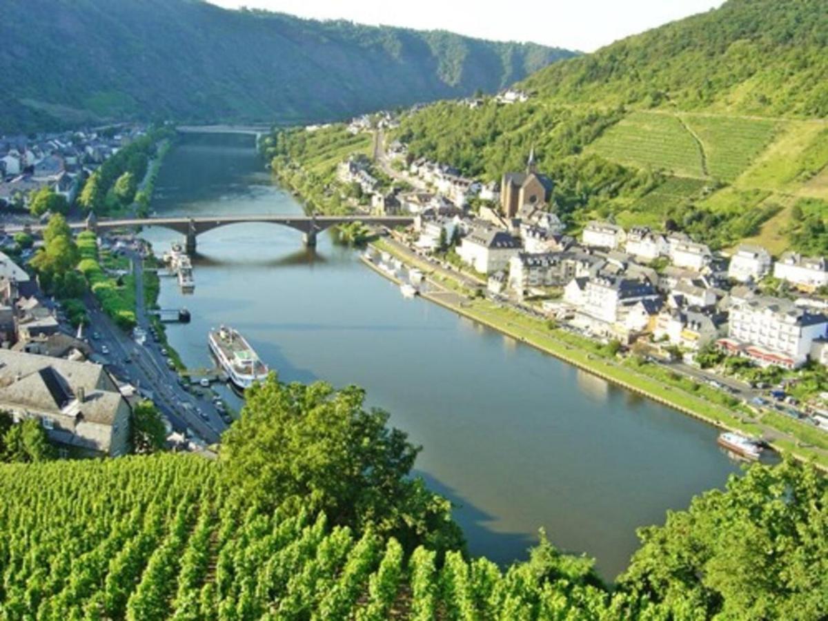 Romantic Holiday Apartment In The Heart Of Cochem Exterior photo