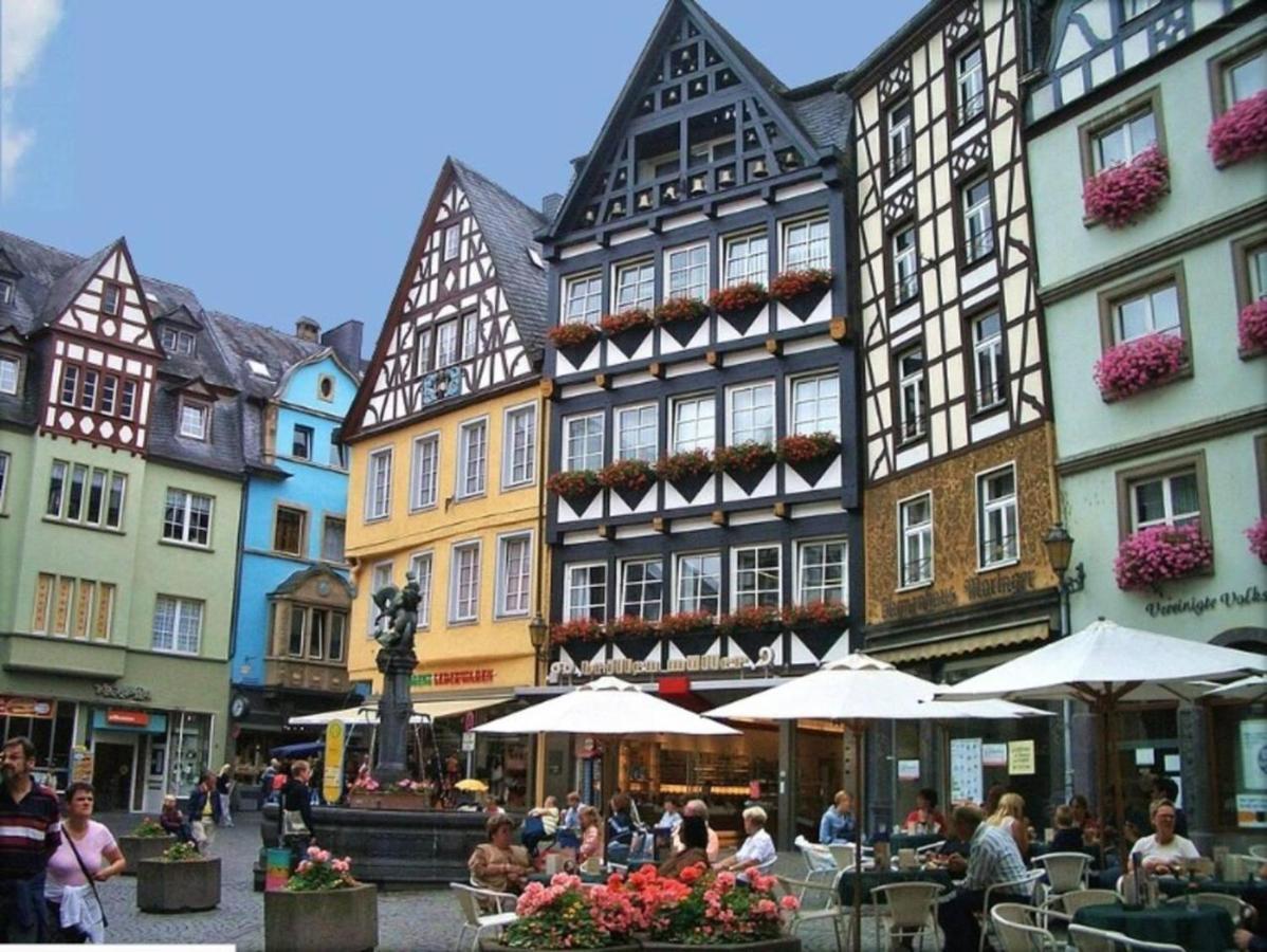 Romantic Holiday Apartment In The Heart Of Cochem Exterior photo